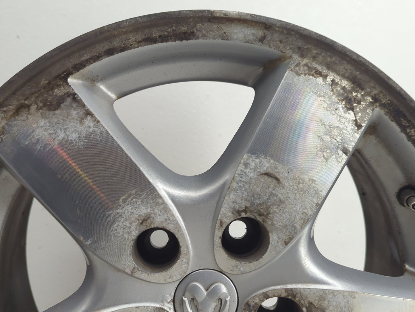 2005-2007 Dodge Caravan Oem Wheel Rim - Oemusedautoparts1.com