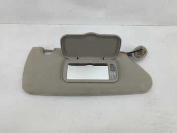 2004-2007 Dodge Caravan Sun Visor Shade Replacement Passenger Right Mirror Fits Fits 2004 2005 2006 2007 OEM Used Auto Parts