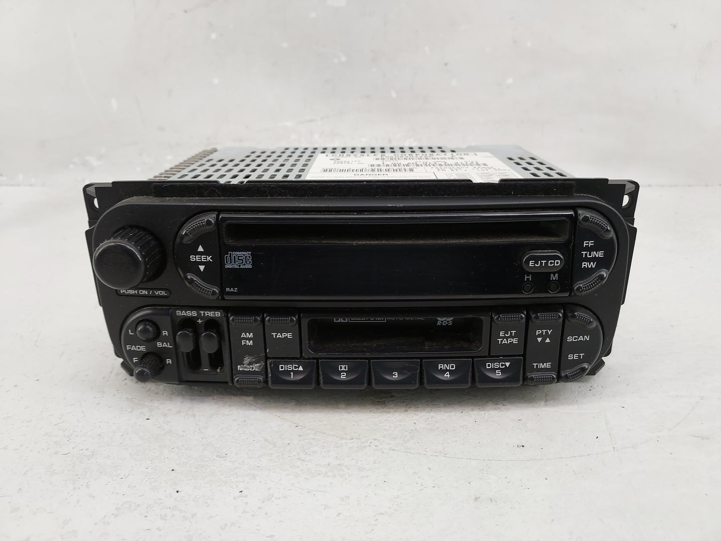 2002-2007 Dodge Caravan Radio AM FM Cd Player Receiver Replacement Fits Fits 2002 2003 2004 2005 2006 2007 OEM Used Auto Par