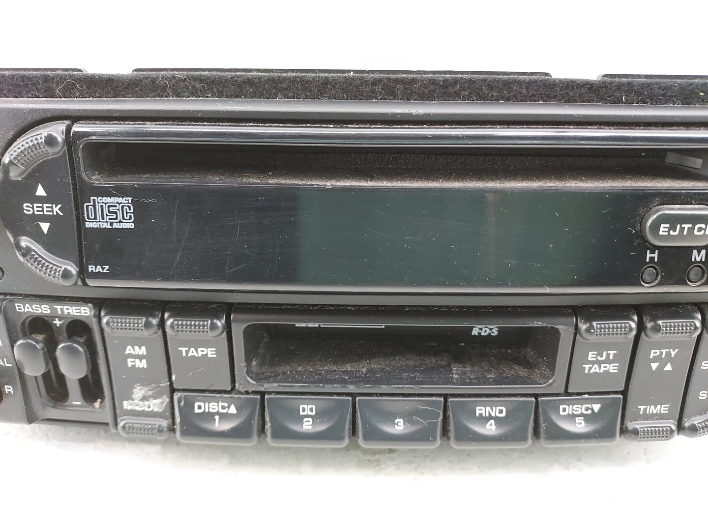 2002-2007 Dodge Caravan Radio AM FM Cd Player Receiver Replacement Fits Fits 2002 2003 2004 2005 2006 2007 OEM Used Auto Par