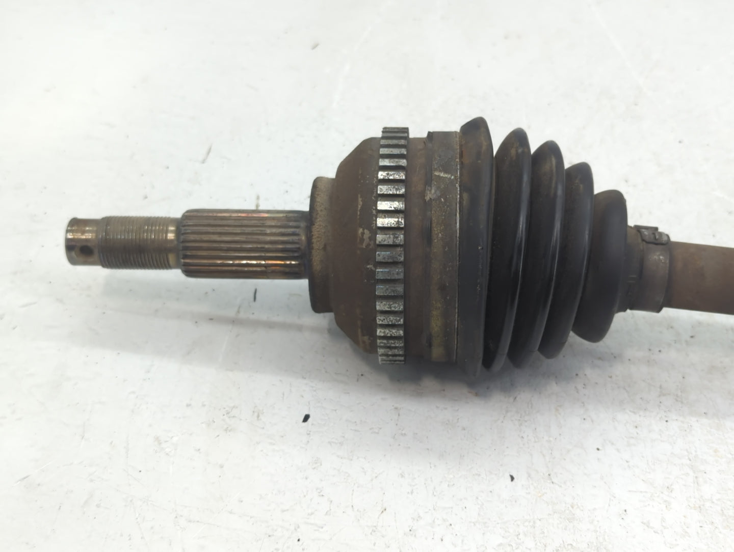 2001-2007 Dodge Caravan Axle Shaft Front Driver Cv C/v - Oemusedautoparts1.com