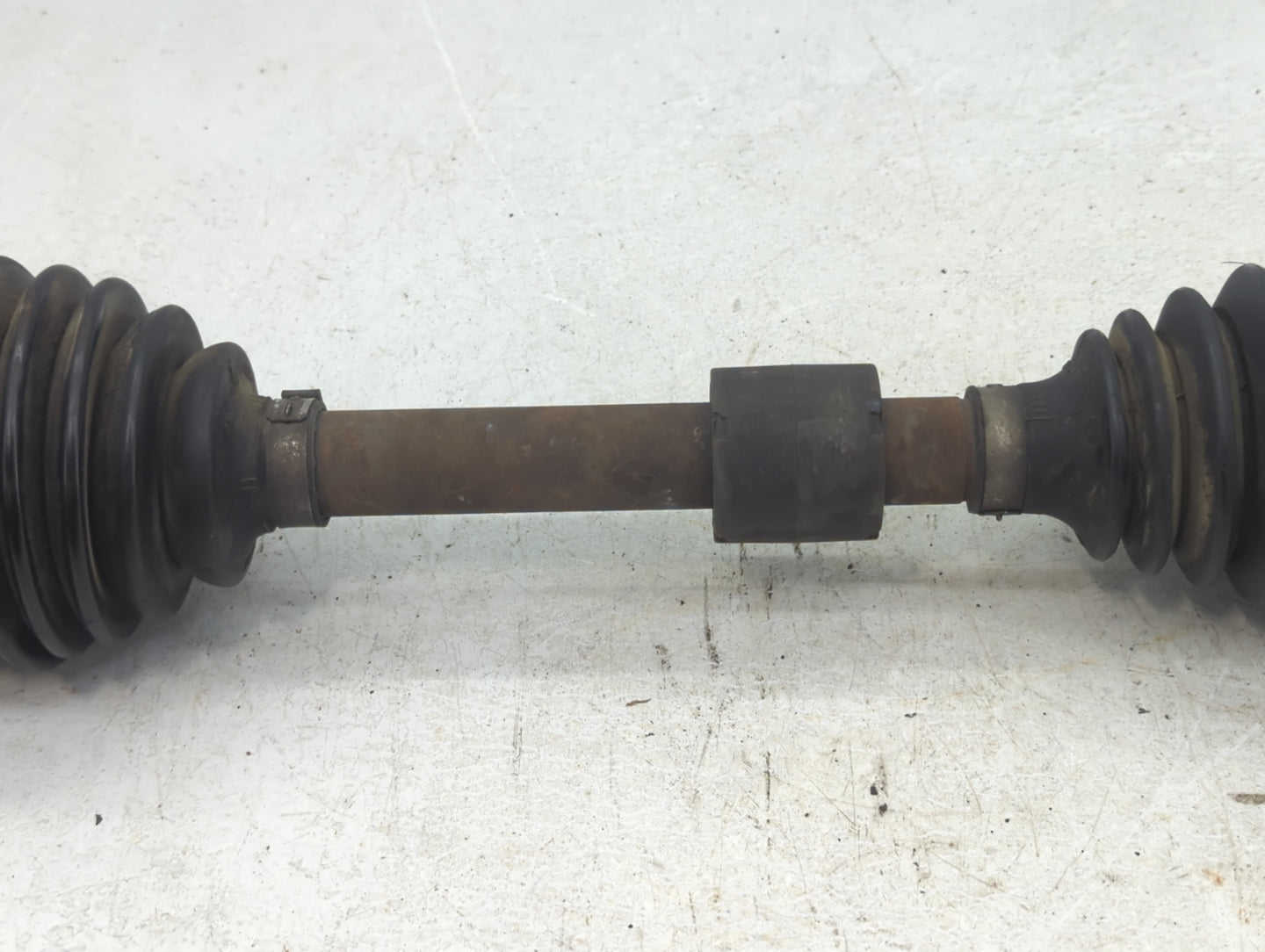 2001-2007 Dodge Caravan Axle Shaft Front Driver Cv C/v - Oemusedautoparts1.com