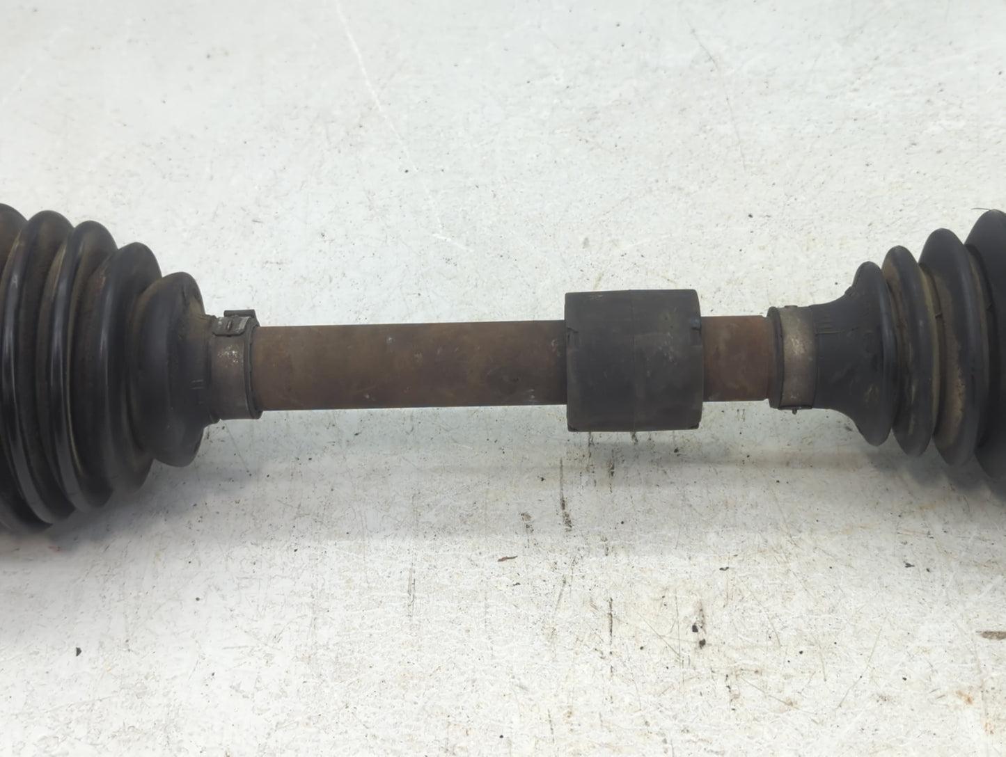 2001-2007 Dodge Caravan Axle Shaft Front Driver Cv C/v - Oemusedautoparts1.com
