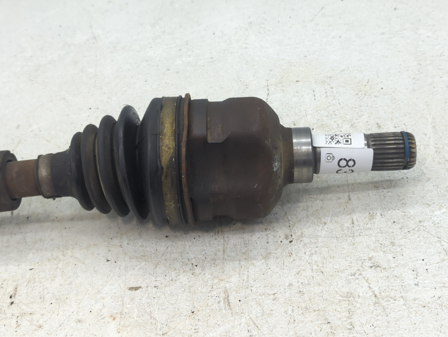 2001-2007 Dodge Caravan Axle Shaft Front Driver Cv C/v - Oemusedautoparts1.com
