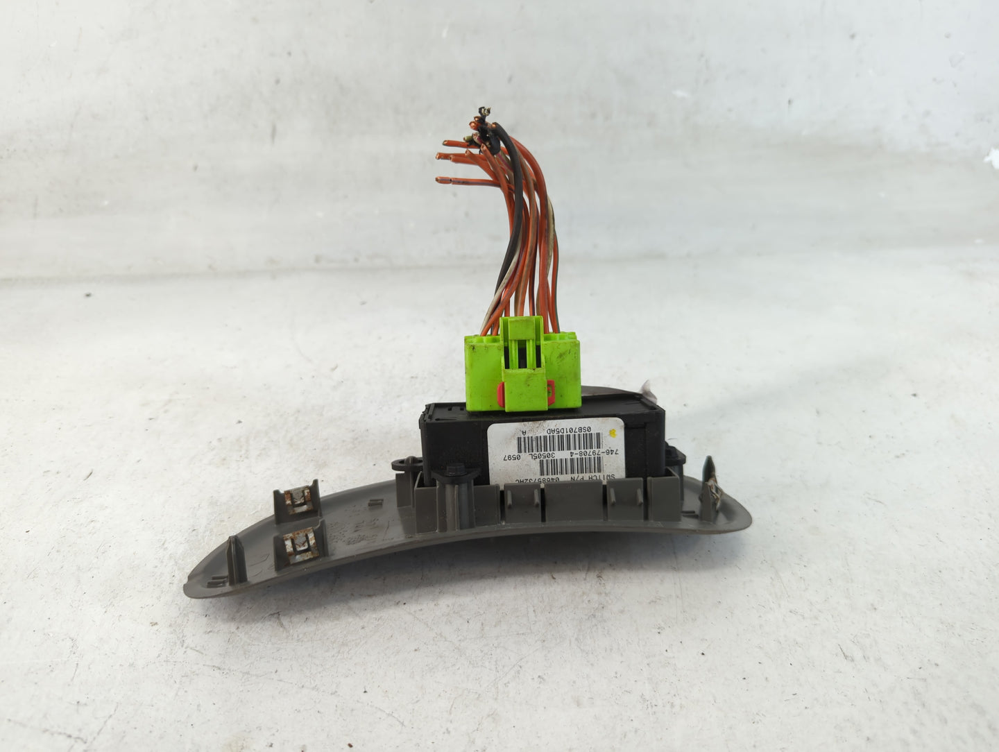 2004-2007 Dodge Caravan Master Power Window Switch Replacement Driver Side Left P/N:04685732AC Fits Fits 2004 2005 2006 2007