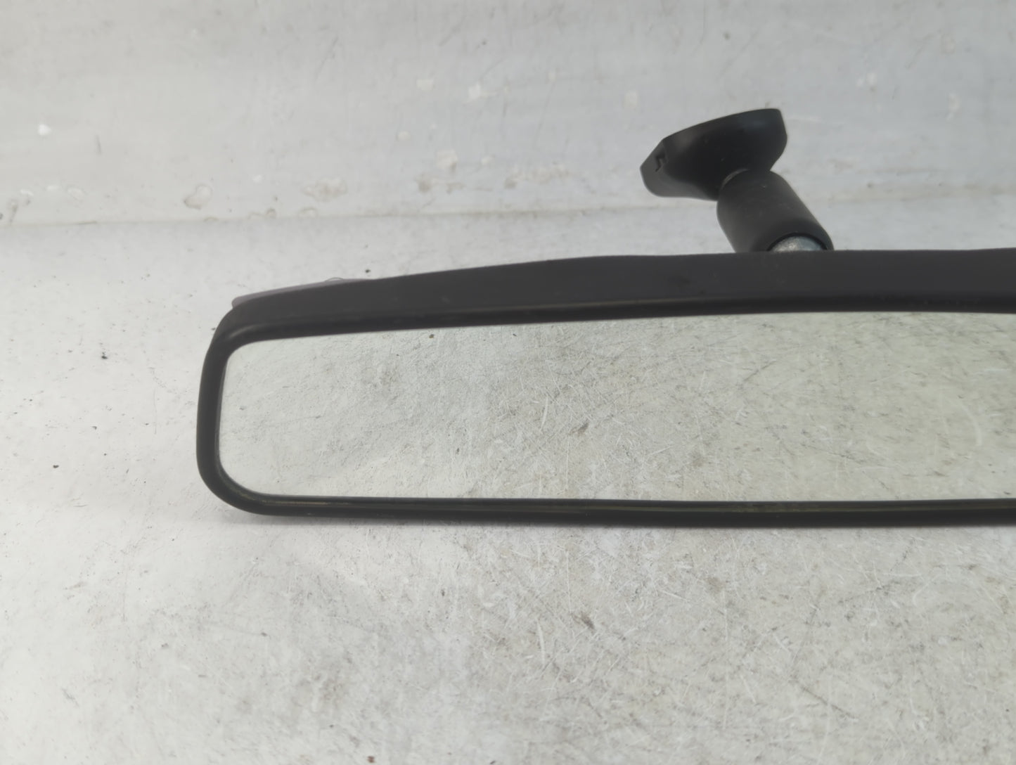 2007 Dodge Caravan Interior Rear View Mirror Replacement OEM P/N:E8011088 Fits OEM Used Auto Parts - Oemusedautoparts1.com
