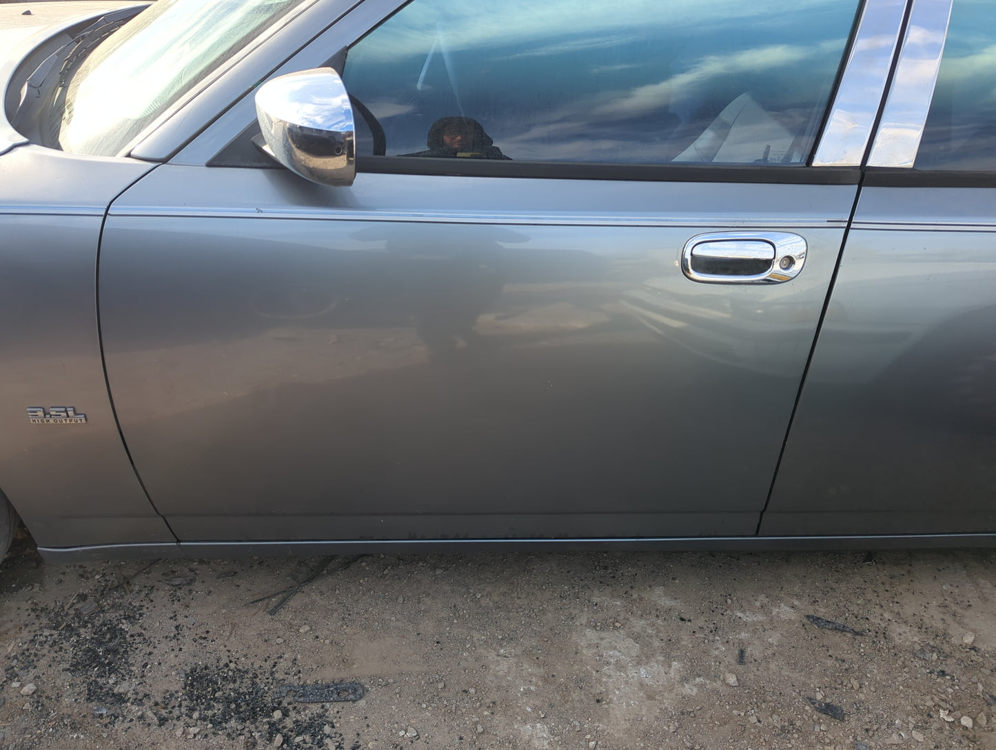 2006-2010 Dodge Charger Driver Front Door Oem 1228852 - Oemusedautoparts1.com