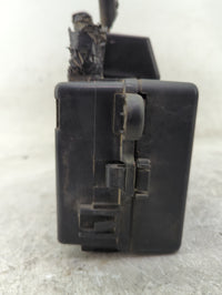 2006-2007 Dodge Charger Fusebox Fuse Box Panel Relay Module P/N:12145286 Fits Fits 2006 2007 OEM Used Auto Parts - Oemusedau