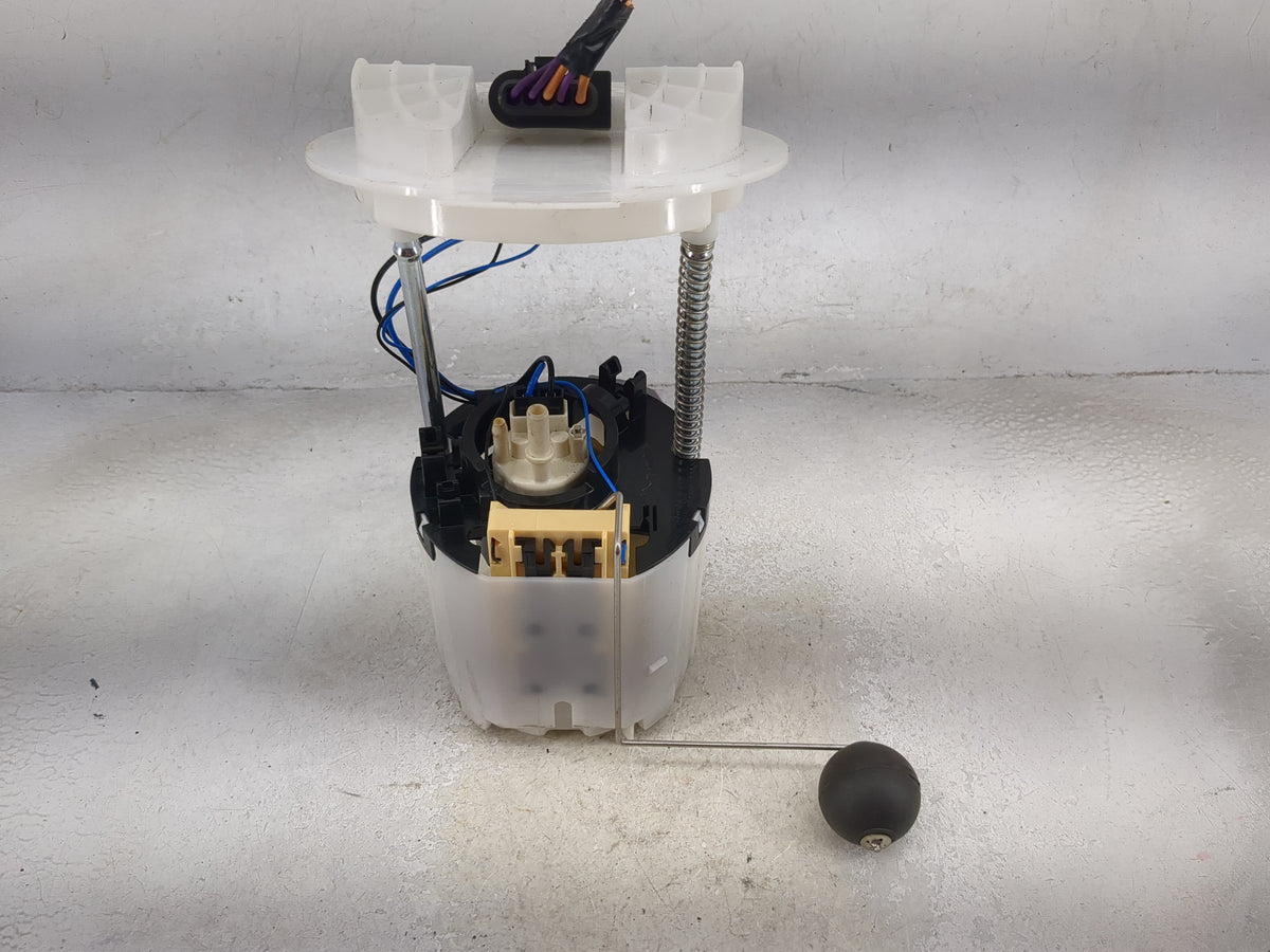 2006-2010 Dodge Charger Electrical Gas Fuel Pump Assembly - Oemusedautoparts1.com
