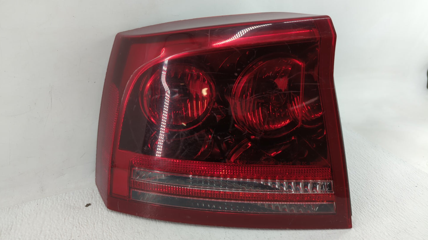 2006-2008 Dodge Charger Tail Light Assembly Driver Left OEM P/N:04805849AD 04805849AB Fits Fits 2006 2007 2008 OEM Used Auto