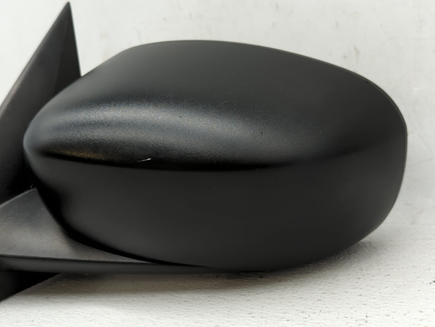 2006-2010 Dodge Charger Driver Side View Mirror - Left Door Mirror OEM Used - Oemusedautoparts1.com