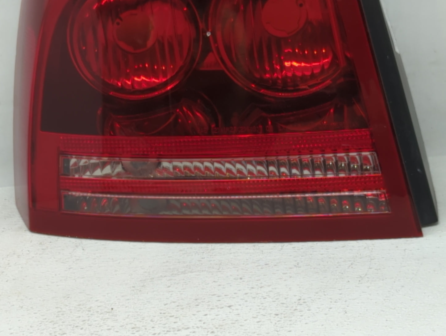 2006-2008 Dodge Charger Tail Light Assembly Driver Left OEM P/N:04805849AD 04805849AB Fits Fits 2006 2007 2008 OEM Used Auto