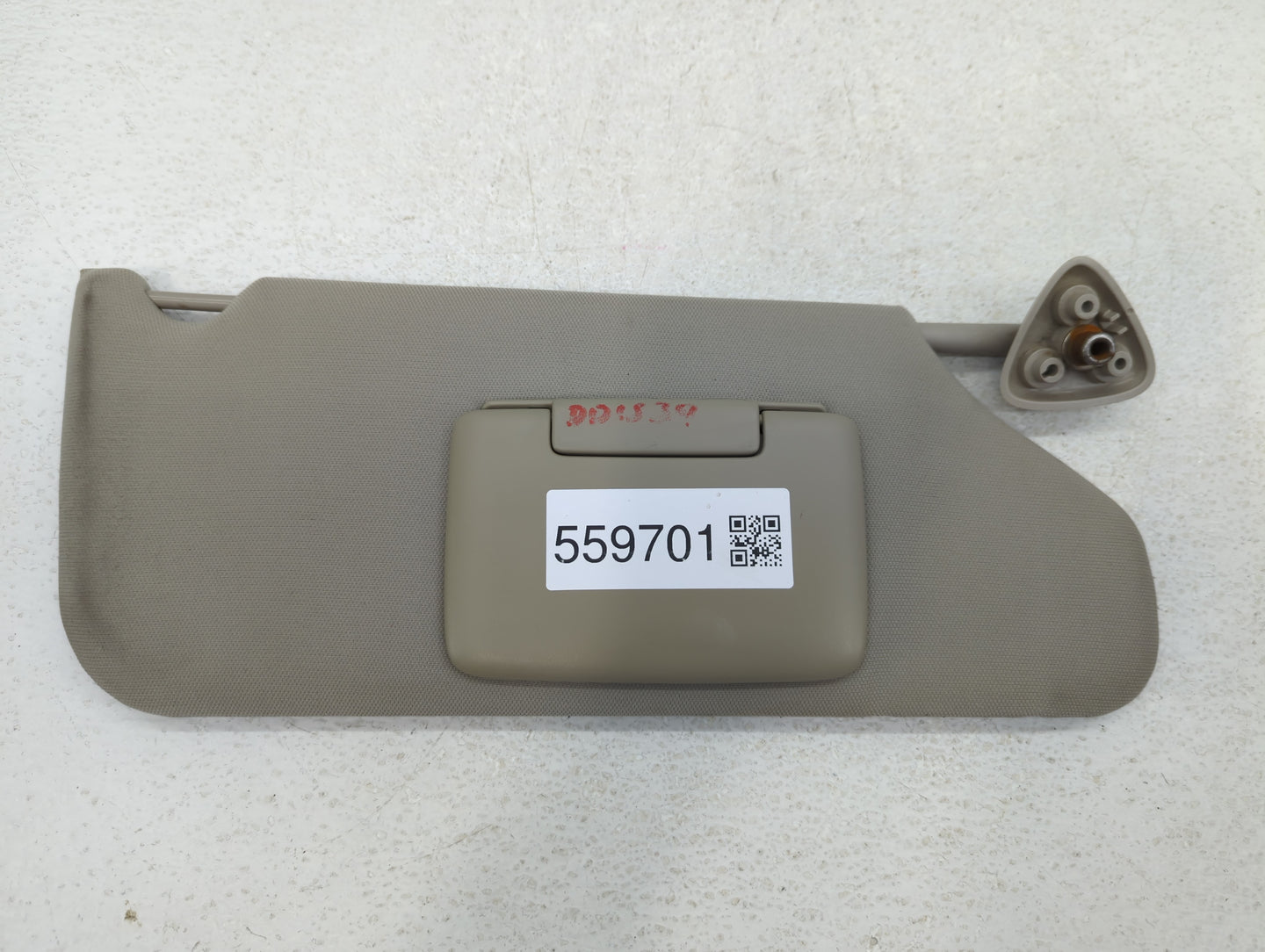 2006-2007 Dodge Charger Sun Visor Shade Replacement Passenger Right Mirror Fits Fits 2006 2007 OEM Used Auto Parts - Oemused