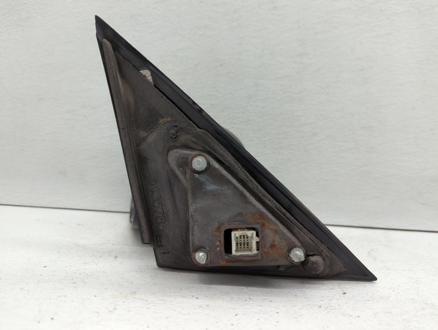 2006-2010 Dodge Charger Driver Side View Mirror - Left Door Mirror OEM Used - Oemusedautoparts1.com