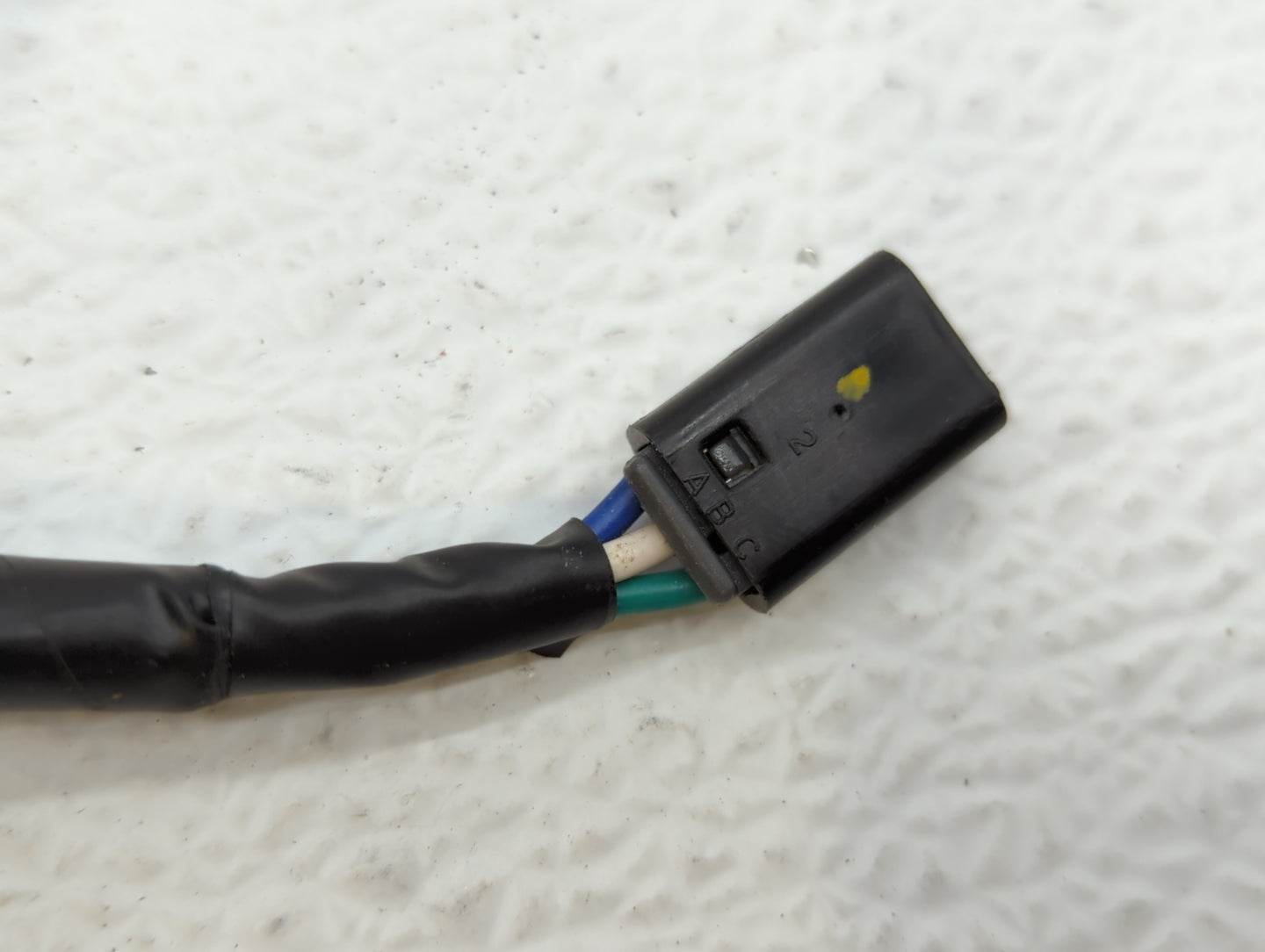 2006-2010 Dodge Charger Driver Side View Mirror - Left Door Mirror OEM Used - Oemusedautoparts1.com