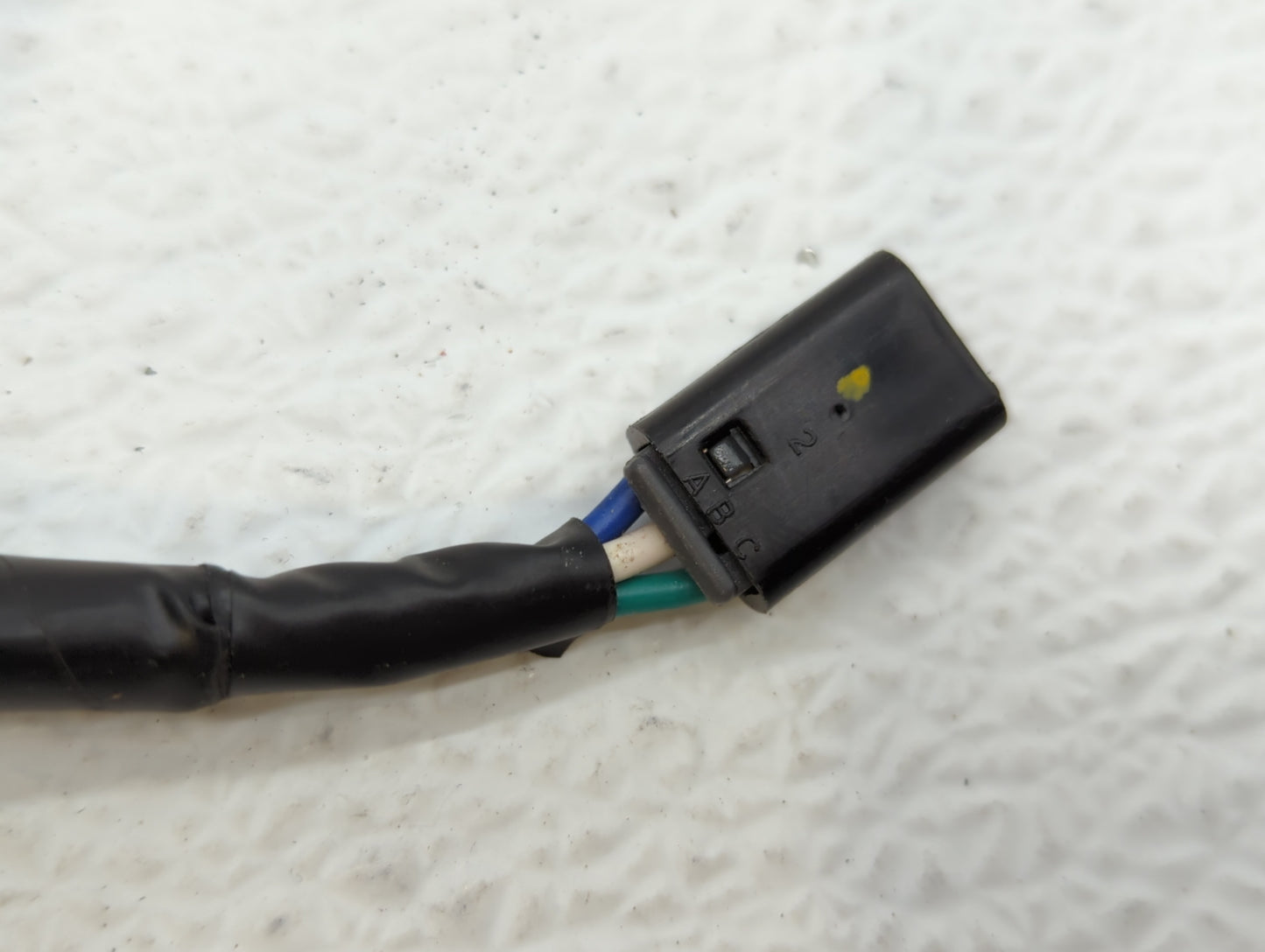2006-2010 Dodge Charger Driver Side View Mirror - Left Door Mirror OEM Used - Oemusedautoparts1.com