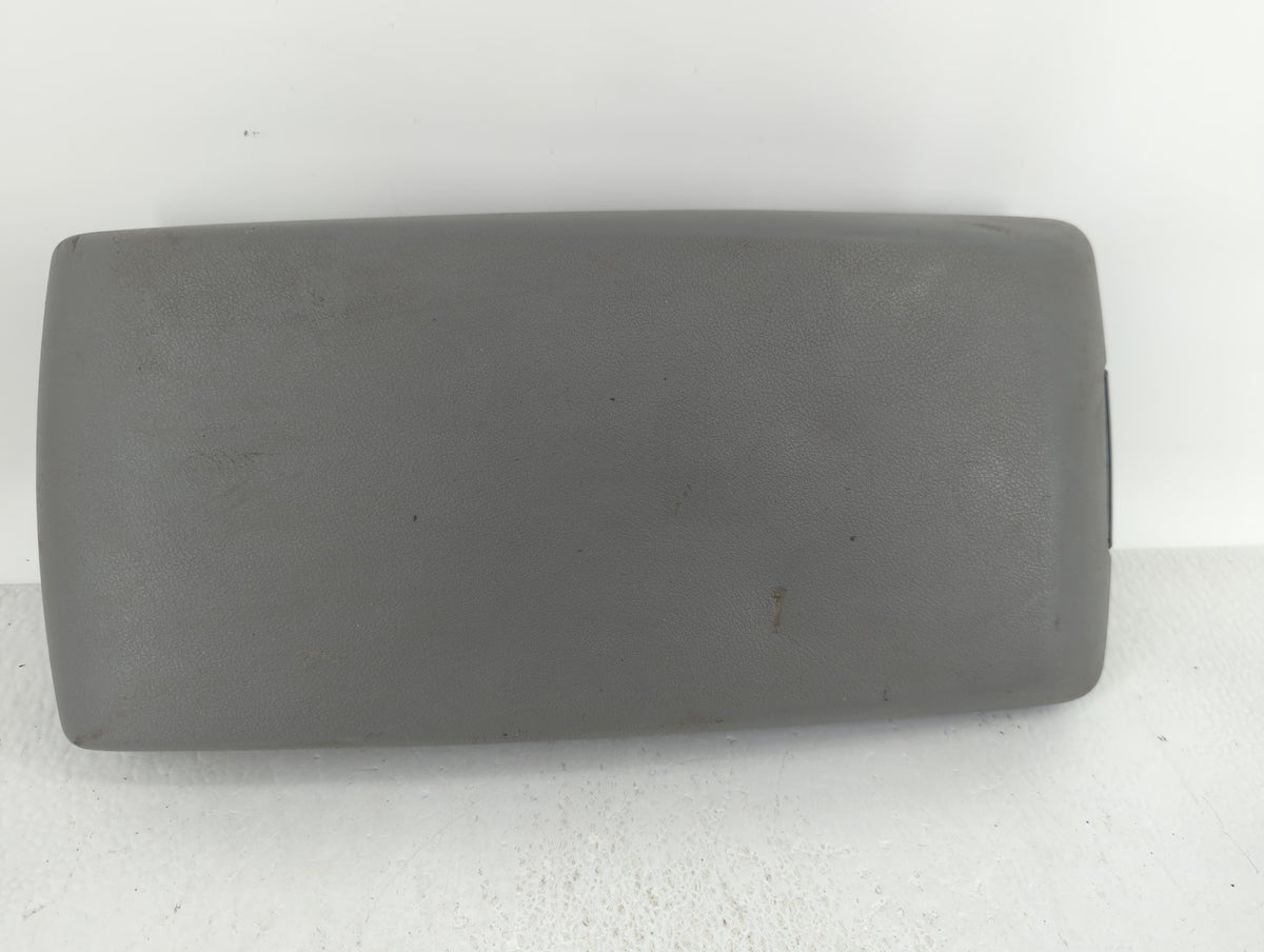 2007 Dodge Charger Center Console Armrest Cover Lid Grey - Oemusedautoparts1.com