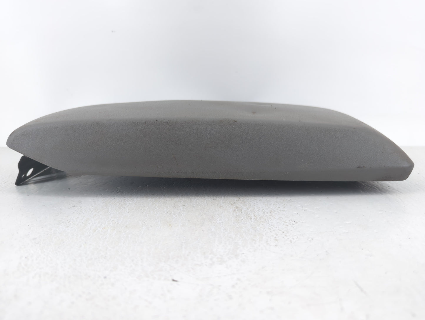 2007 Dodge Charger Center Console Armrest Cover Lid Grey - Oemusedautoparts1.com