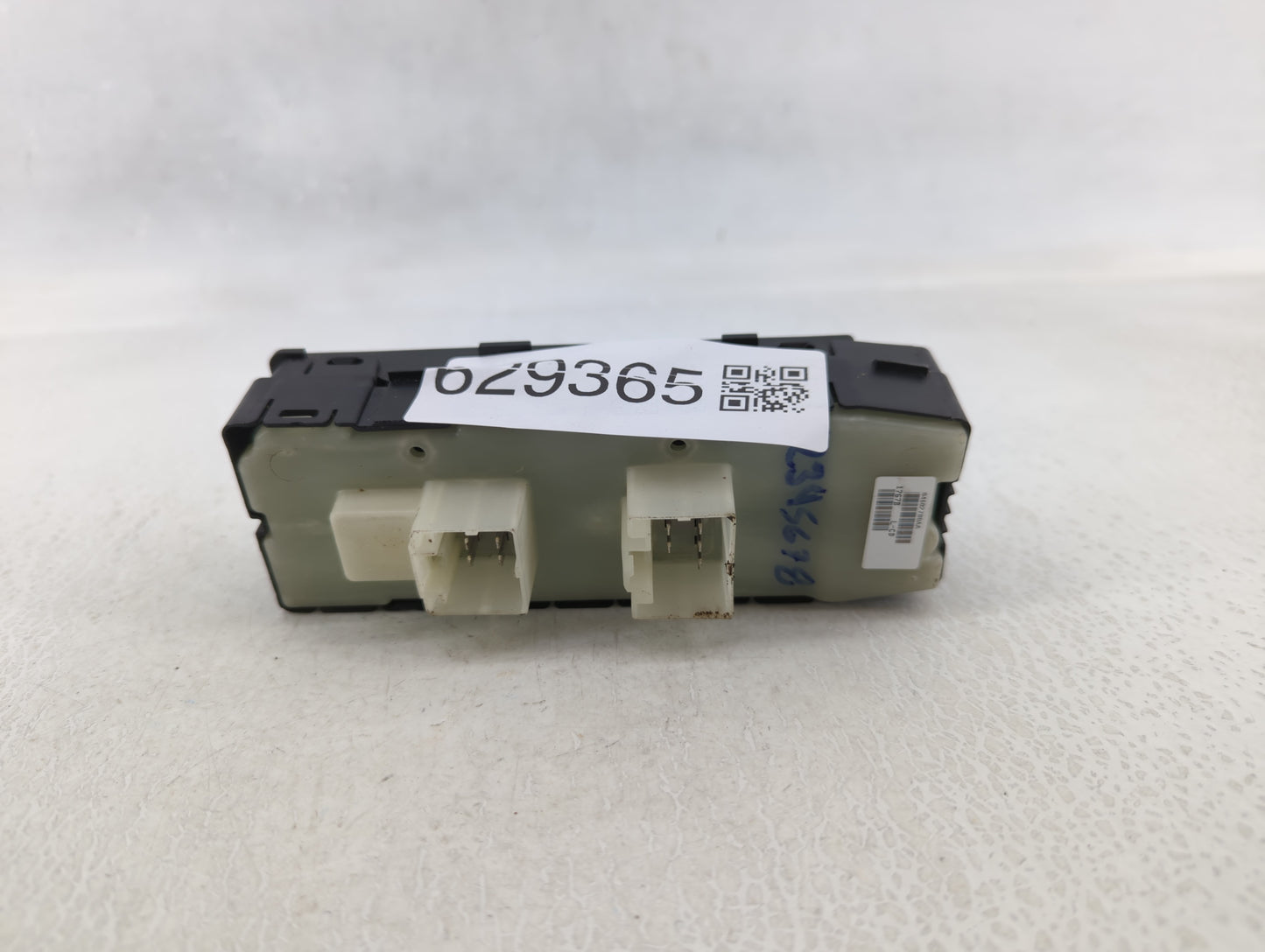2006-2010 Dodge Charger Master Power Window Switch Replacement Driver Side Left P/N:0462780AA Fits OEM Used Auto Parts - Oem