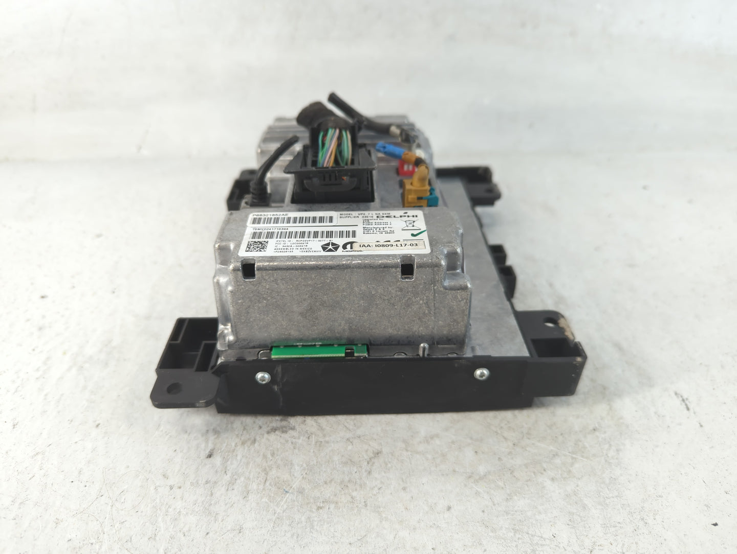 2006-2007 Dodge Charger Radio AM FM Cd Player Receiver Replacement P/N:P68321852AE Fits Fits 2004 2005 2006 2007 OEM Used Au