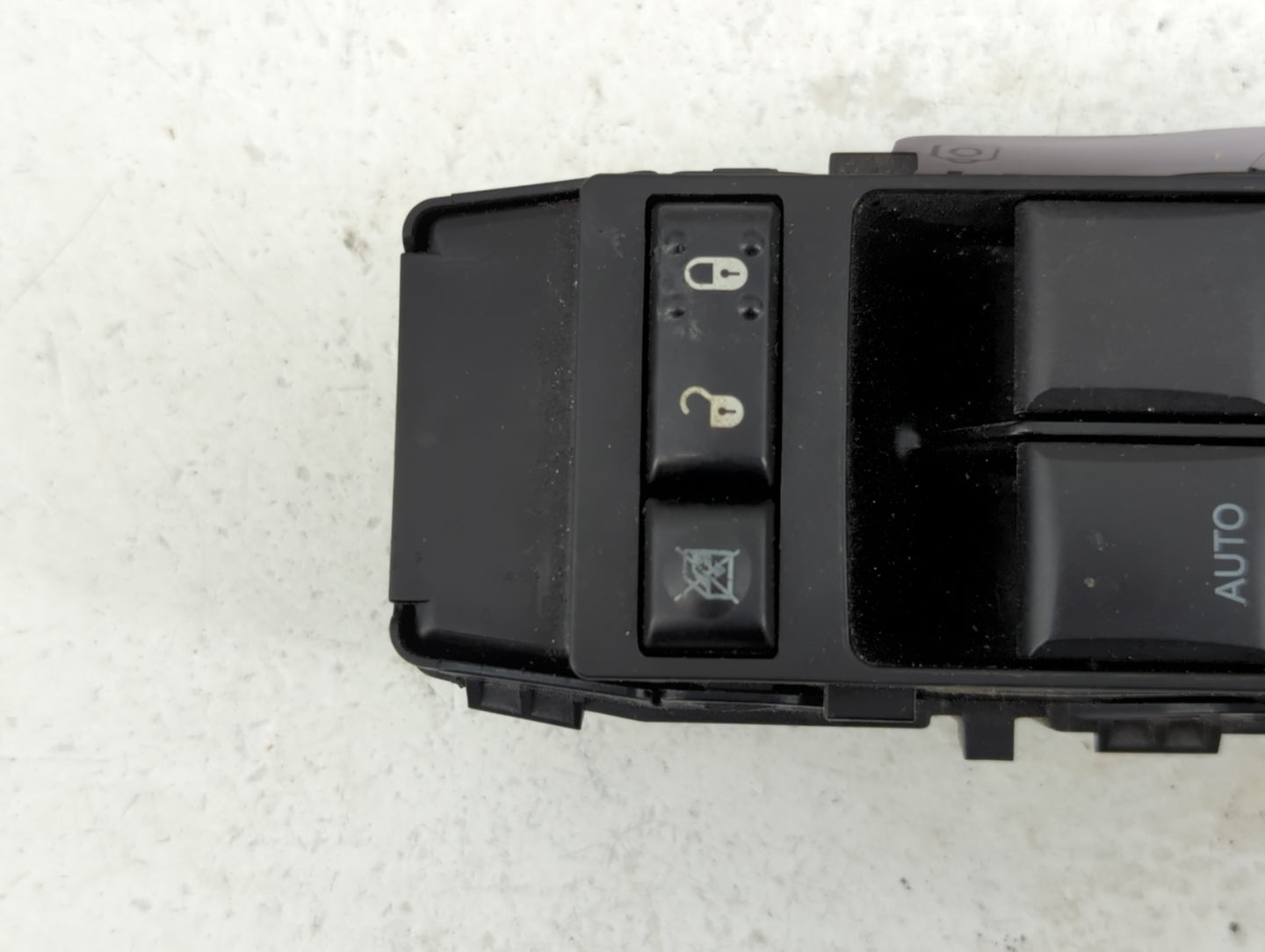 2007-2011 Dodge Dakota Master Power Window Switch Replacement Driver Side Left P/N:04602780AA Fits OEM Used Auto Parts - Oem