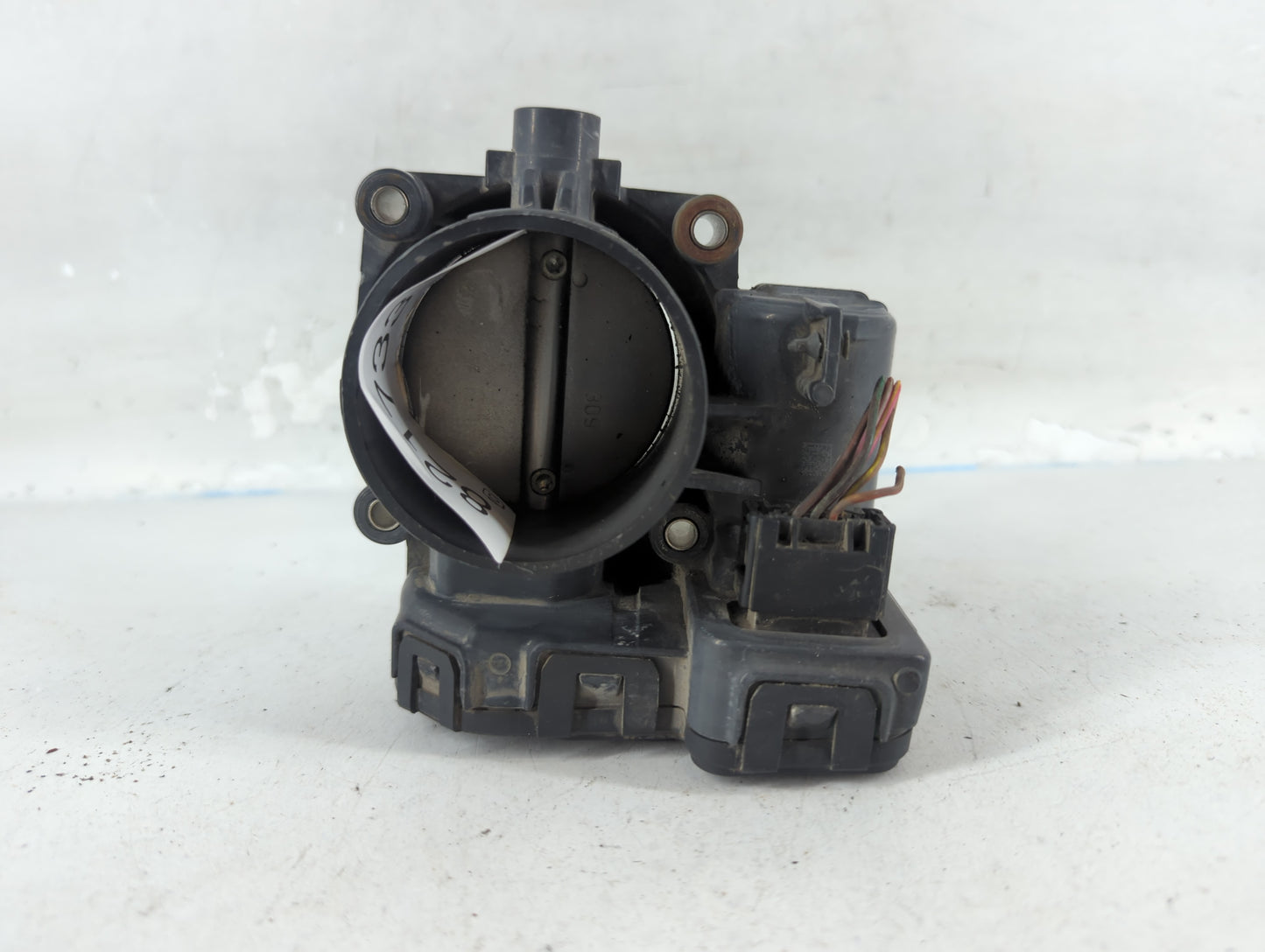 2007-2011 Dodge Dakota Throttle Body P/N:04861661AA Fits Fits 2007 2008 2009 2010 2011 2012 OEM Used Auto Parts - Oemusedaut