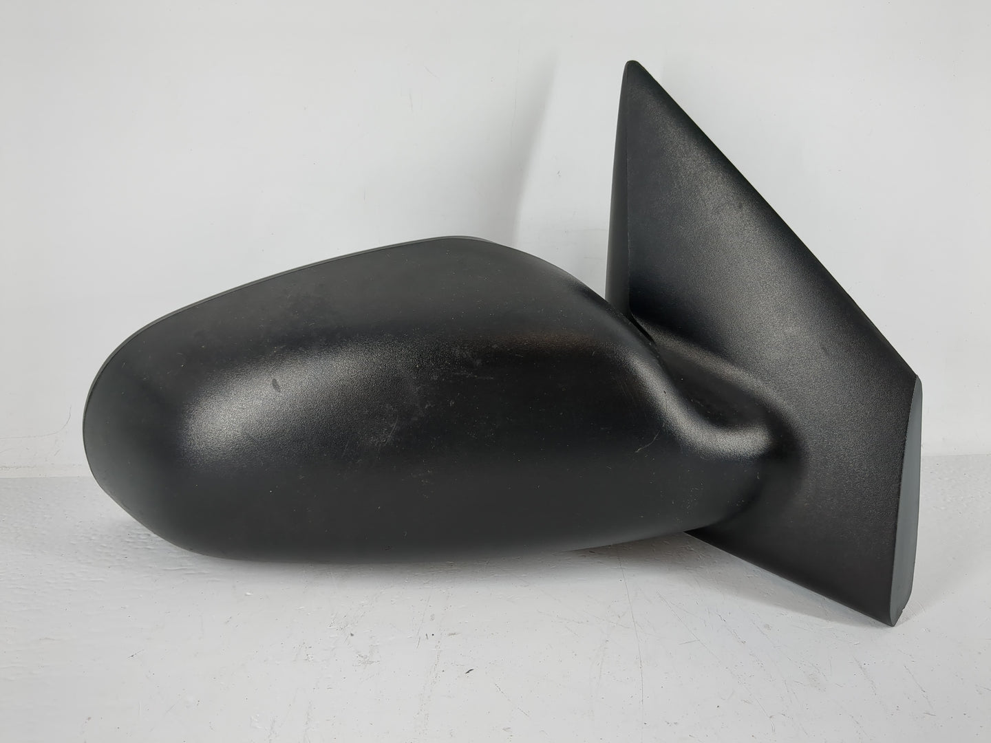 2004-2009 Dodge Durango Passenger Side View Mirror - Right Door Mirror OEM Used - Oemusedautoparts1.com
