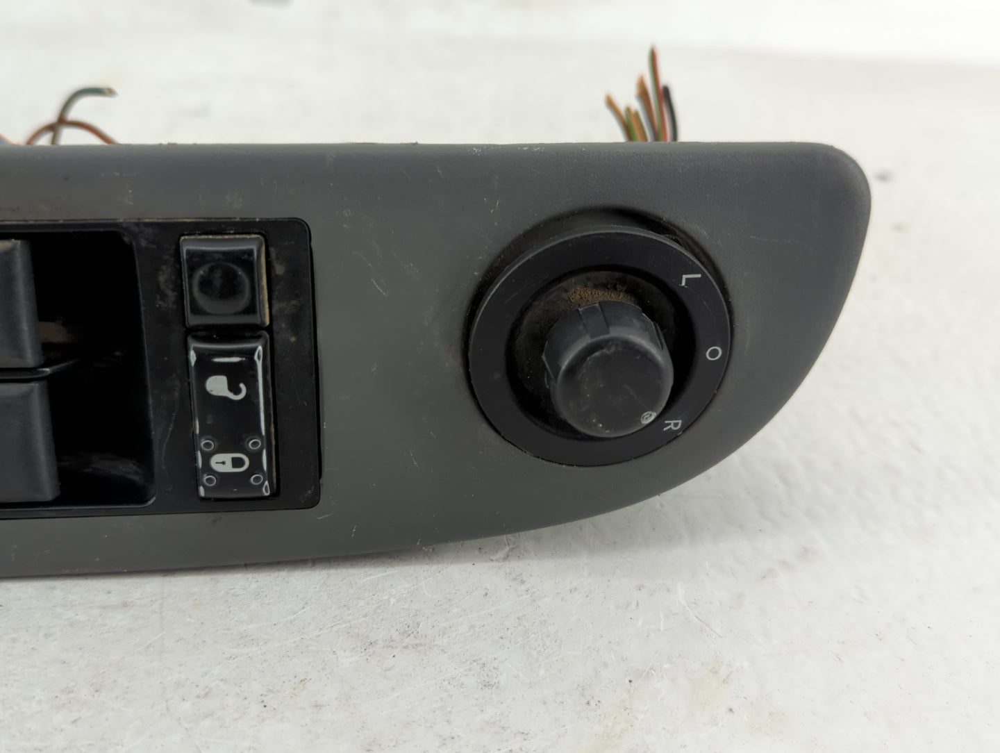 2007-2009 Dodge Durango Master Power Window Switch Replacement Driver Side Left P/N:04602781AA Fits OEM Used Auto Parts - Oe