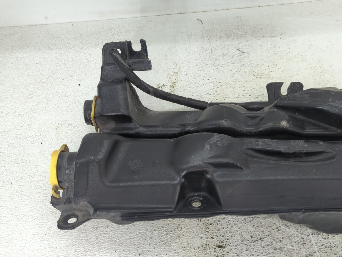 2007-2007 Dodge Durango Windshield Washer Fluid Reservoir Bottle Oem - Oemusedautoparts1.com