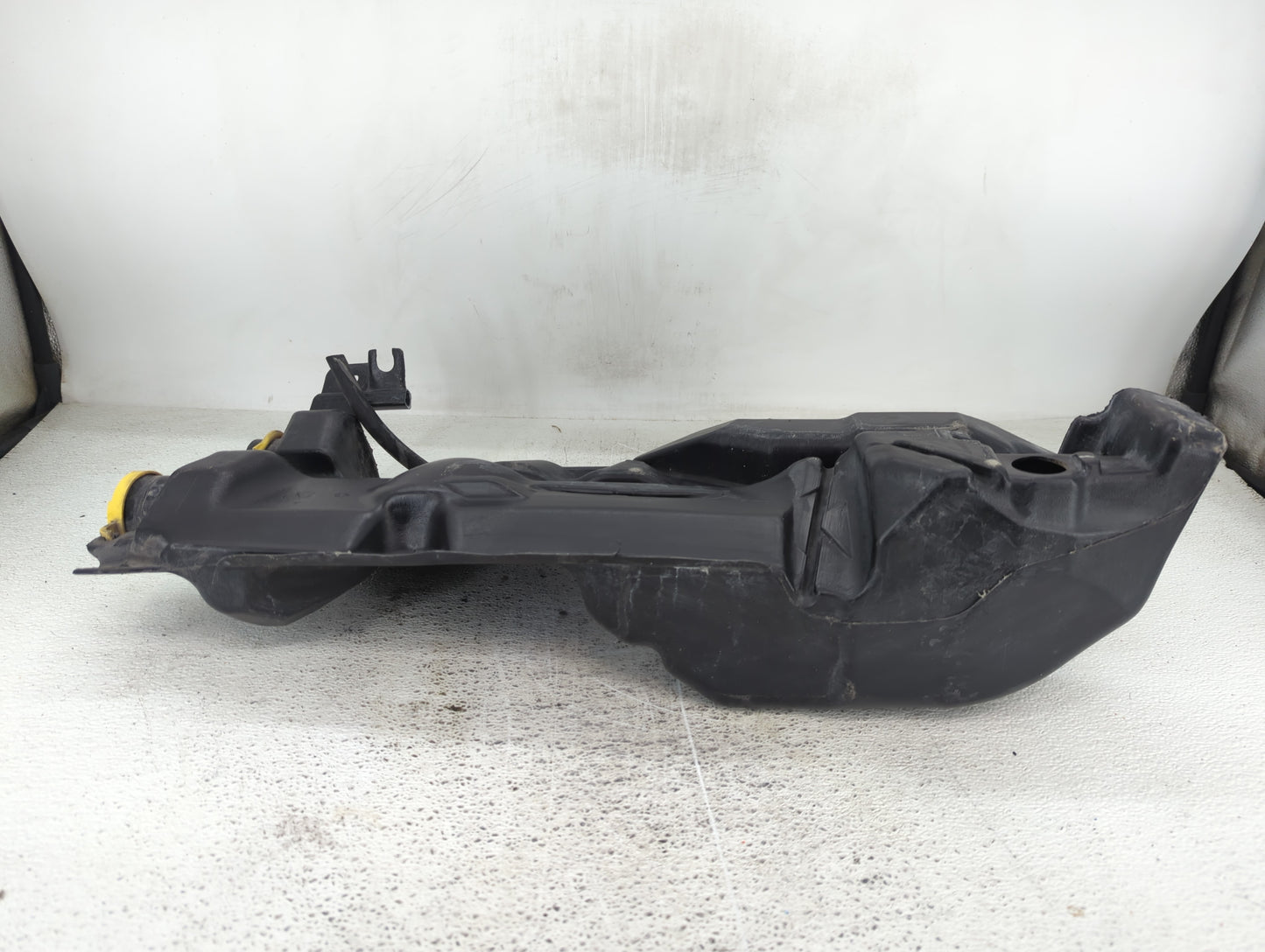 2007-2007 Dodge Durango Windshield Washer Fluid Reservoir Bottle Oem - Oemusedautoparts1.com