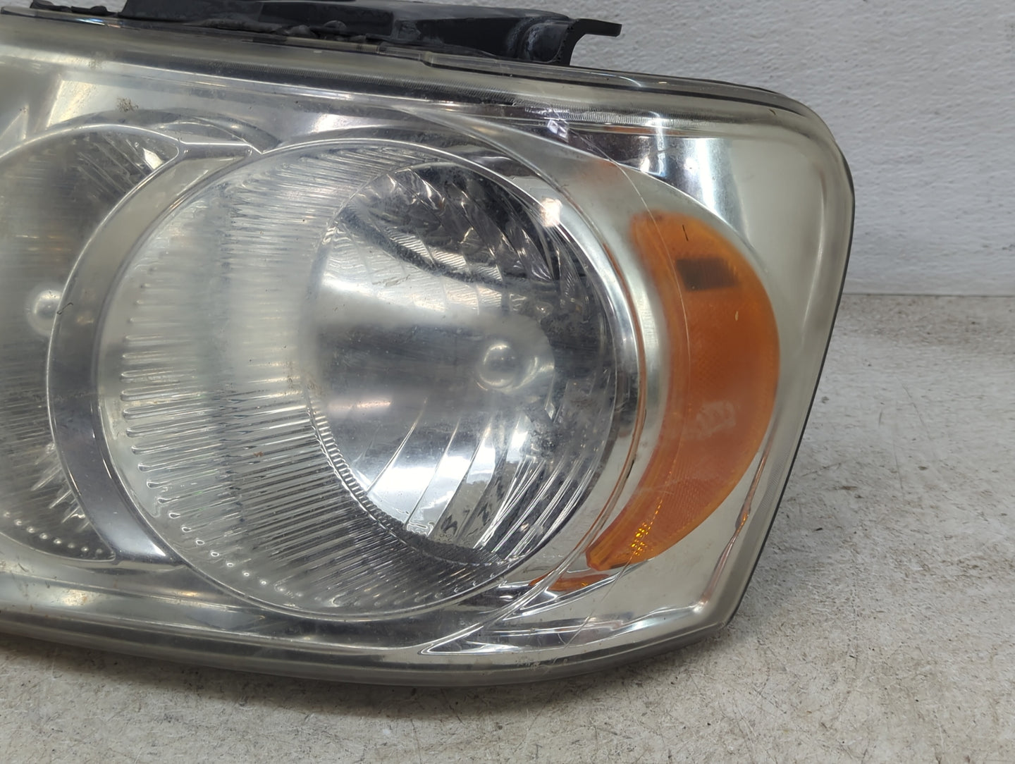 2007-2009 Dodge Durango Driver Left Oem Head Light Headlight Lamp - Oemusedautoparts1.com