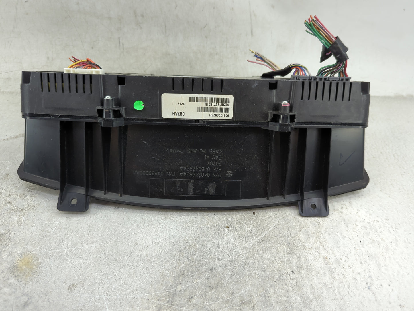 2007 Dodge Durango Instrument Cluster Speedometer Gauges P/N:04839000AA 04834696AA, 04834685AA Miles: Fits OEM Used Auto Par