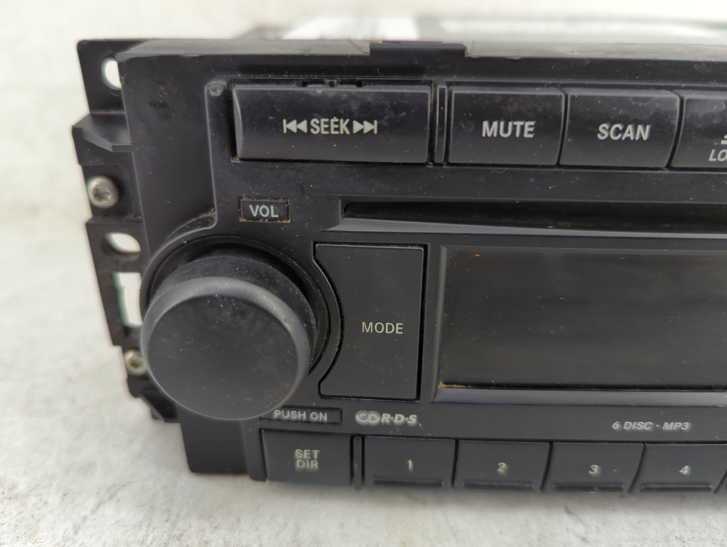 2004-2007 Dodge Durango Radio AM FM Cd Player Receiver Replacement P/N:P05091175AD Fits Fits 2004 2005 2006 2007 2008 2009 2