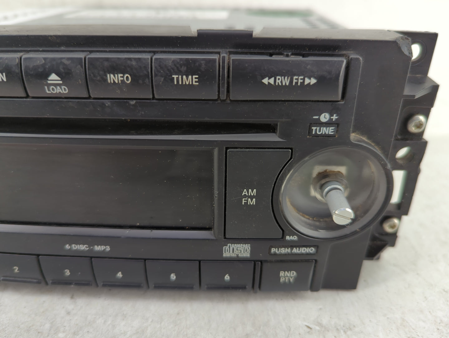 2004-2007 Dodge Durango Radio AM FM Cd Player Receiver Replacement P/N:P05091175AD Fits Fits 2004 2005 2006 2007 2008 2009 2