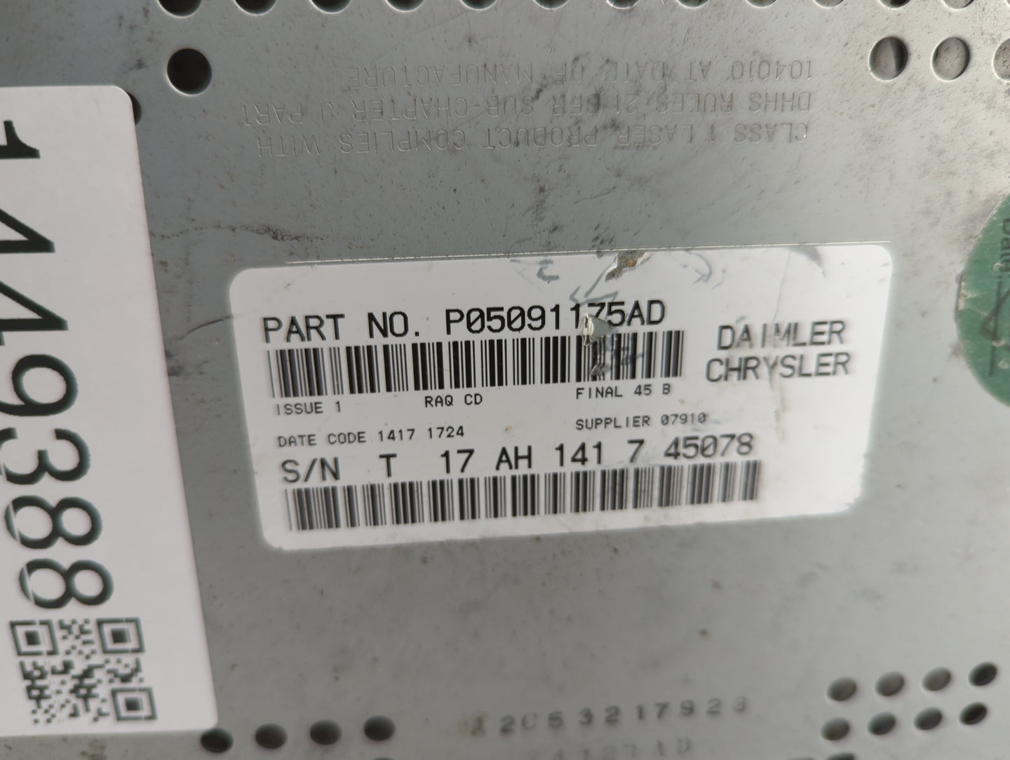 2004-2007 Dodge Durango Radio AM FM Cd Player Receiver Replacement P/N:P05091175AD Fits Fits 2004 2005 2006 2007 2008 2009 2