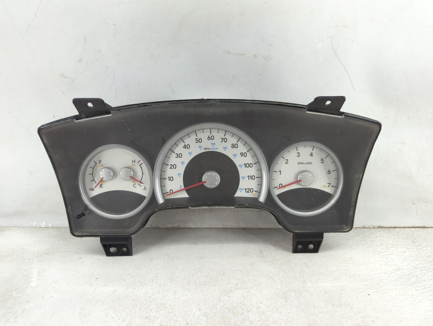 2007 Dodge Durango Instrument Cluster Speedometer Gauges P/N:04834685AA 04839000AA, 04834696AA Miles: Fits Fits 2009 2010 20