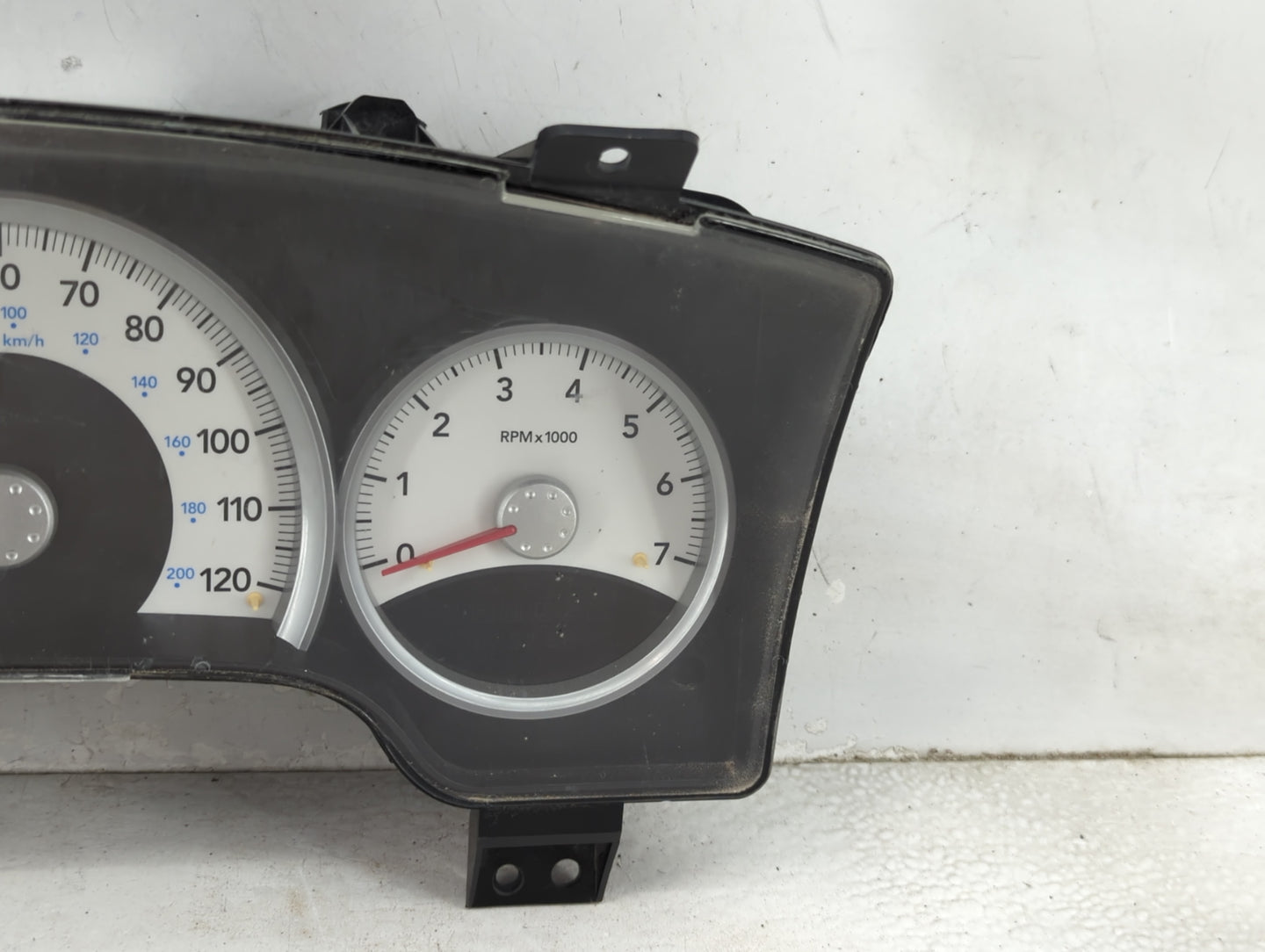2007 Dodge Durango Instrument Cluster Speedometer Gauges P/N:04834685AA 04839000AA, 04834696AA Miles: Fits Fits 2009 2010 20
