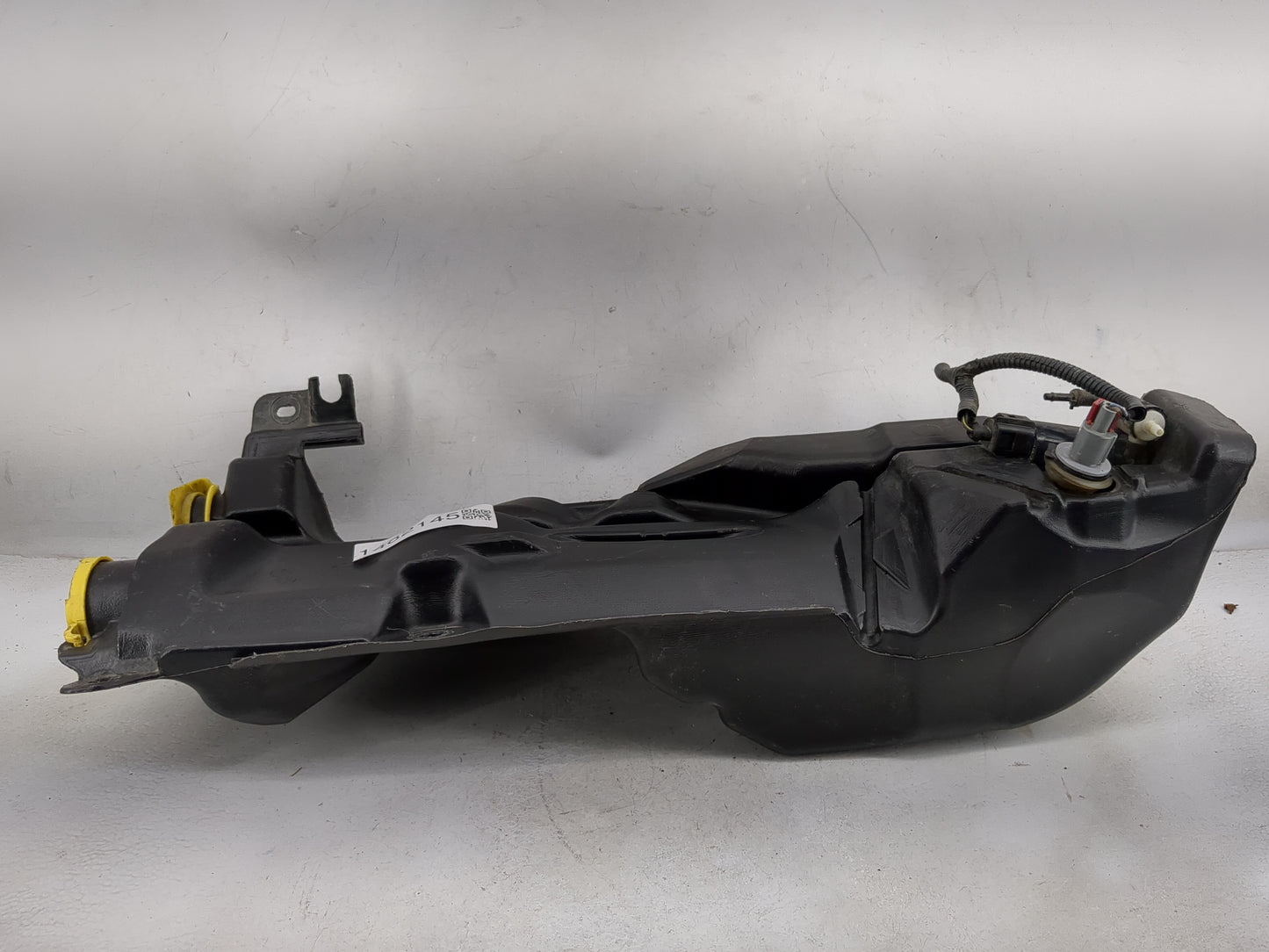 2007-2007 Dodge Durango Windshield Washer Fluid Reservoir Bottle 1482145 - Oemusedautoparts1.com