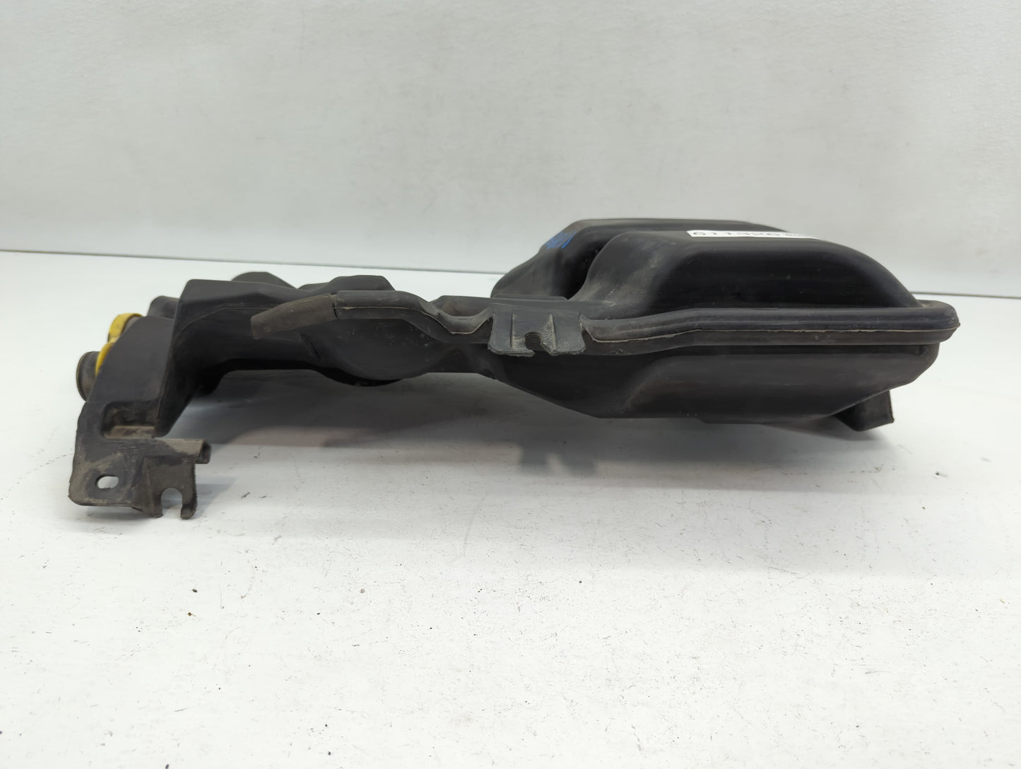 2007-2007 Dodge Durango Windshield Washer Fluid Reservoir Bottle Oem - Oemusedautoparts1.com