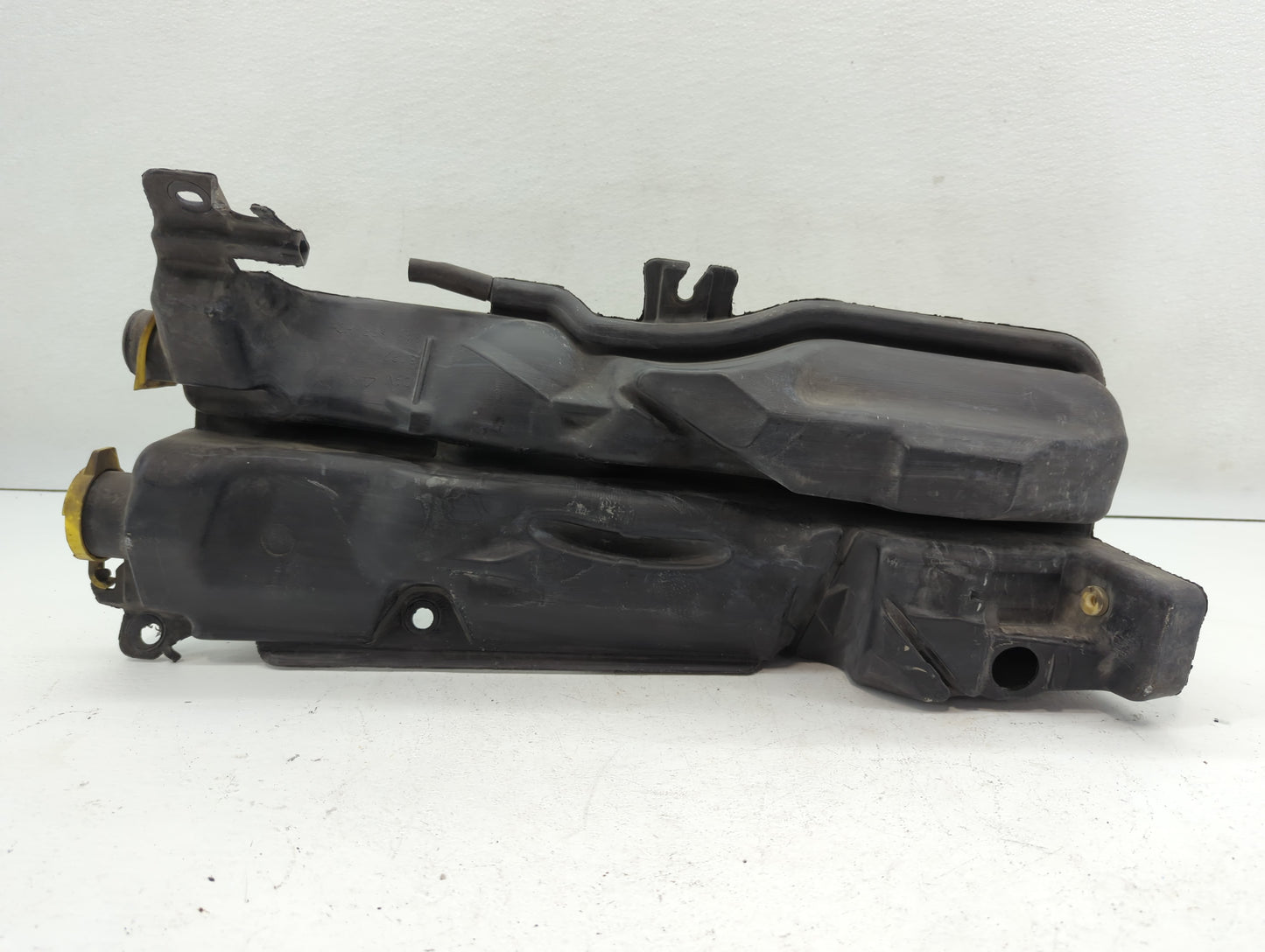 2007-2007 Dodge Durango Windshield Washer Fluid Reservoir Bottle Oem - Oemusedautoparts1.com