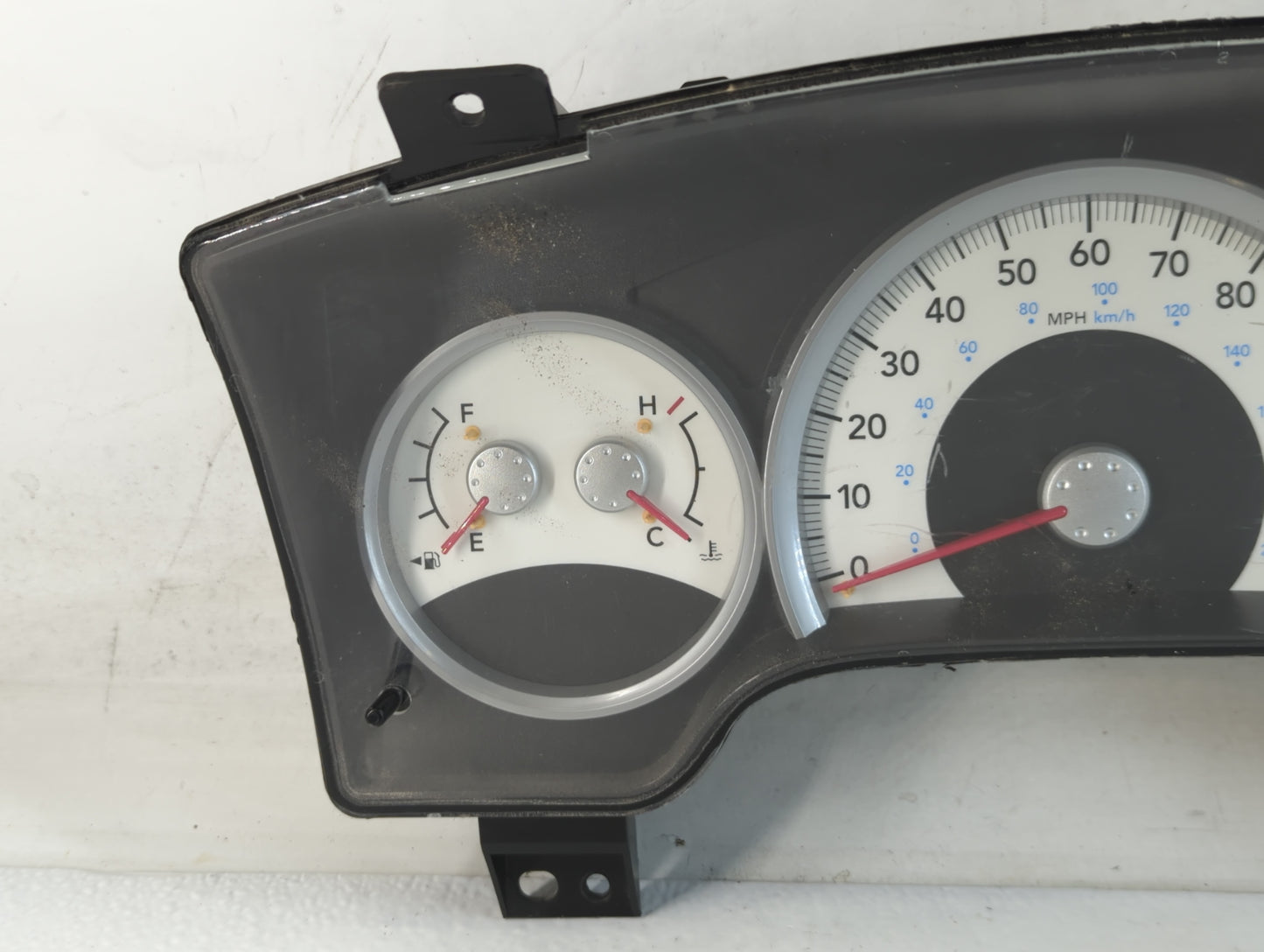 2007 Dodge Durango Instrument Cluster Speedometer Gauges P/N:P05172098AG Fits OEM Used Auto Parts - Oemusedautoparts1.com