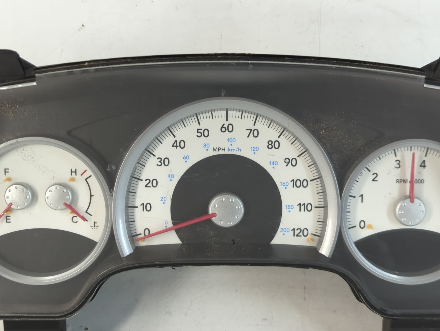 2007 Dodge Durango Instrument Cluster Speedometer Gauges P/N:P05172098AG Fits OEM Used Auto Parts - Oemusedautoparts1.com