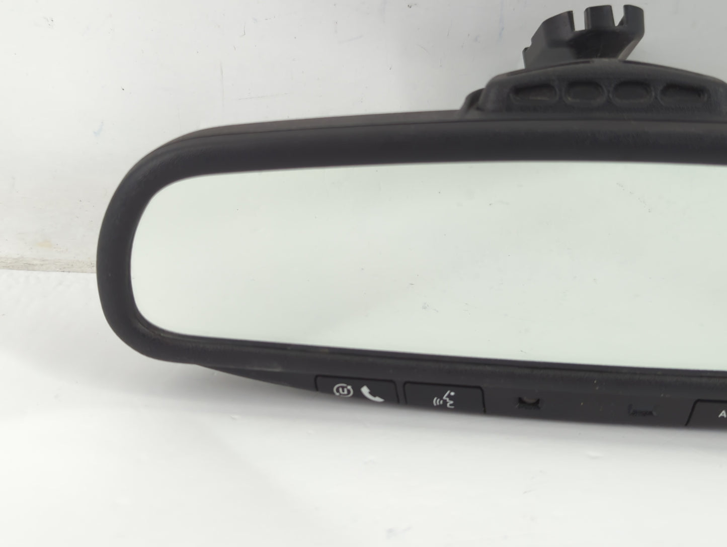2007 Dodge Durango Interior Rear View Mirror Replacement OEM P/N:IE11015622 Fits OEM Used Auto Parts - Oemusedautoparts1.com