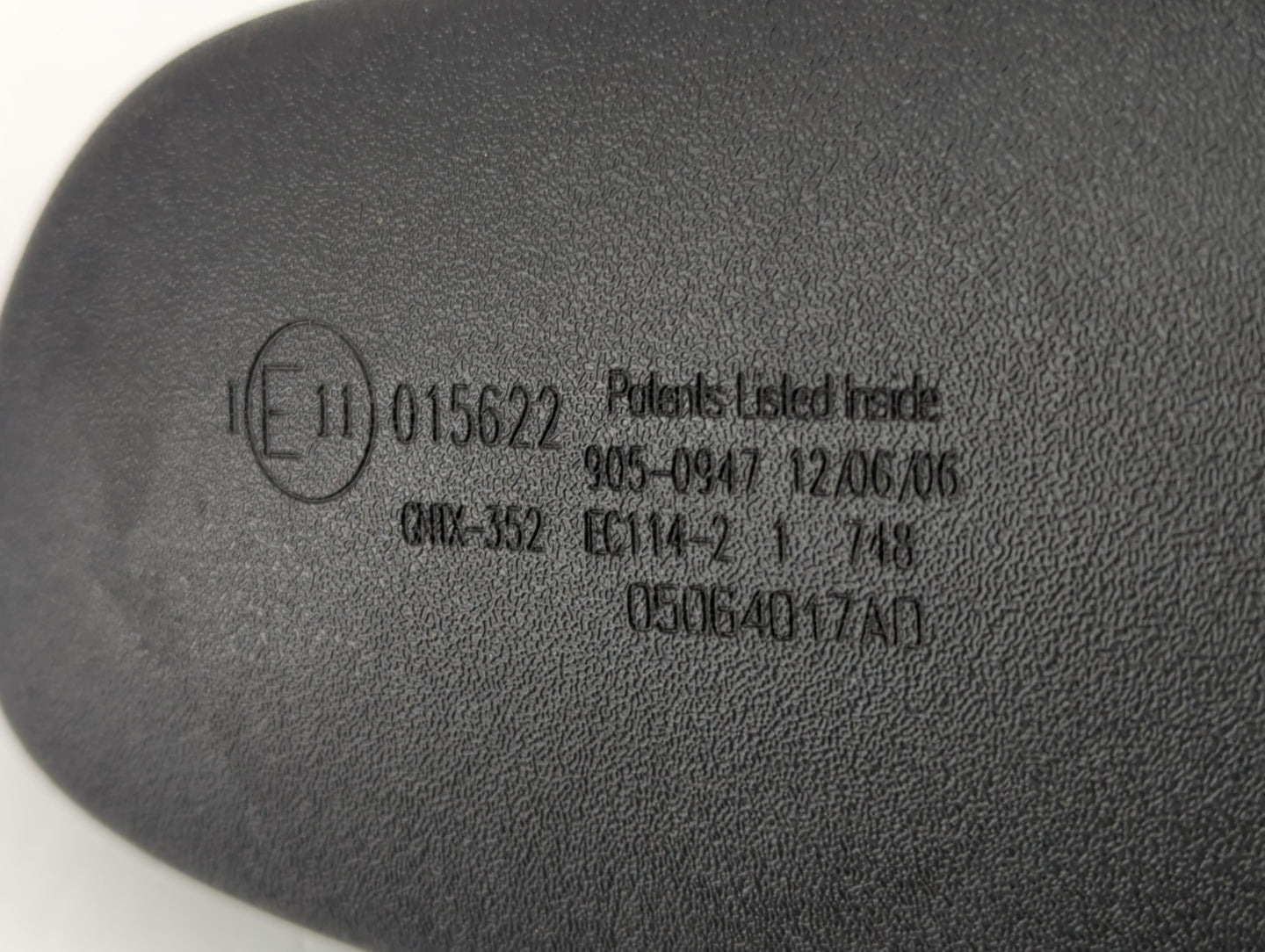 2007 Dodge Durango Interior Rear View Mirror Replacement OEM P/N:IE11015622 Fits OEM Used Auto Parts - Oemusedautoparts1.com