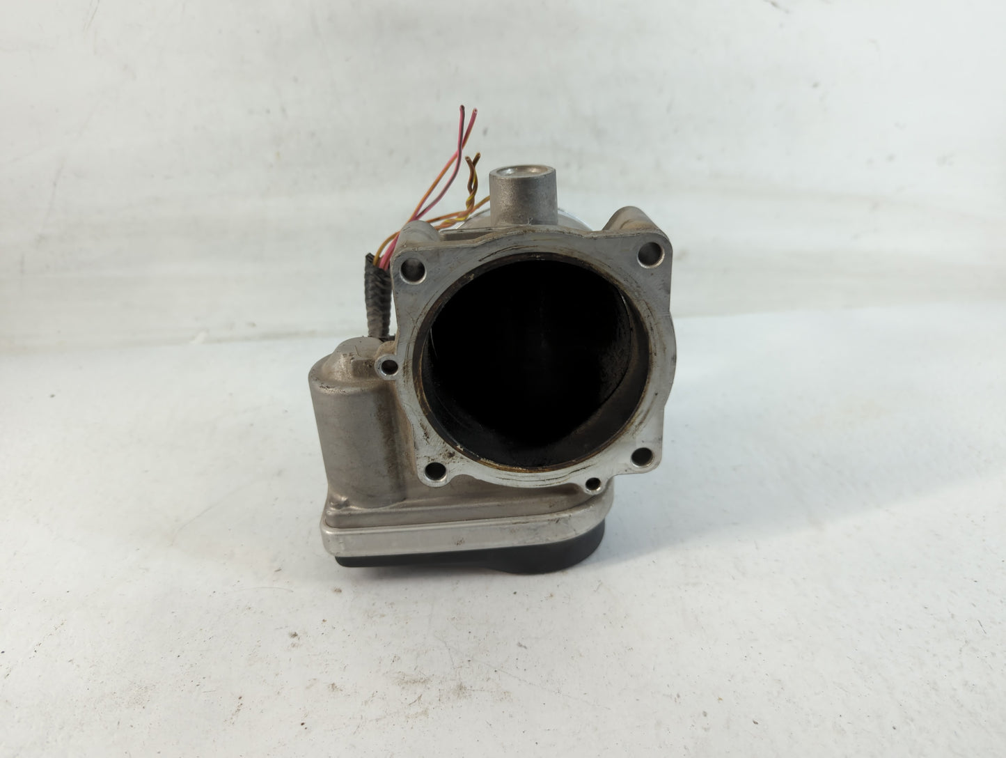 2005-2008 Dodge Durango Throttle Body P/N:5303 2801 AB A2C53112131 Fits Fits 2005 2006 2007 2008 2009 2010 2011 2012 OEM Use