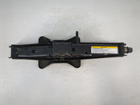 2007 Dodge Grand Caravan Spare Scissor Car Jack - Oemusedautoparts1.com