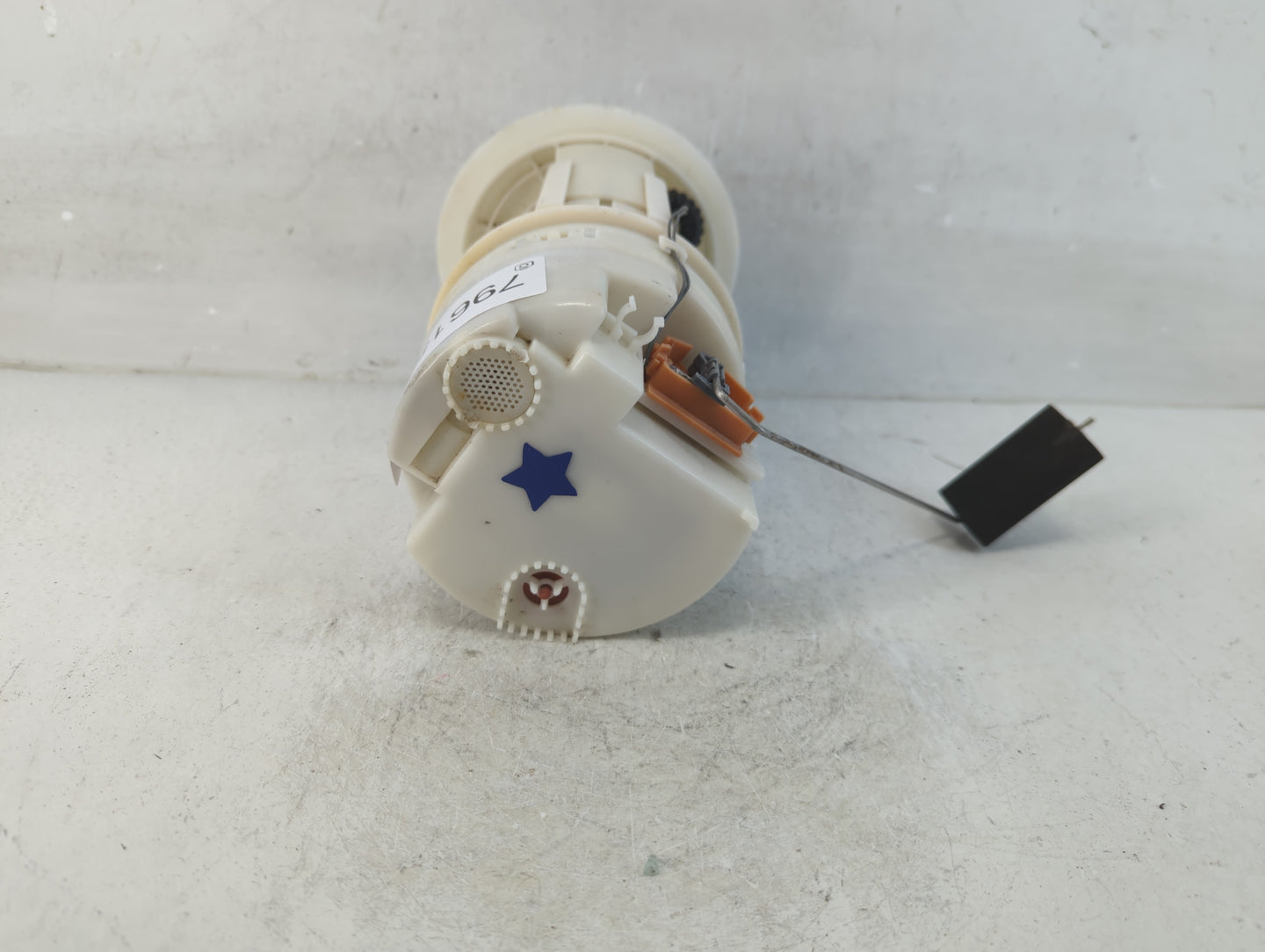 2005-2007 Dodge Grand Caravan Electrical Gas Fuel Pump Assembly 796152 - Oemusedautoparts1.com