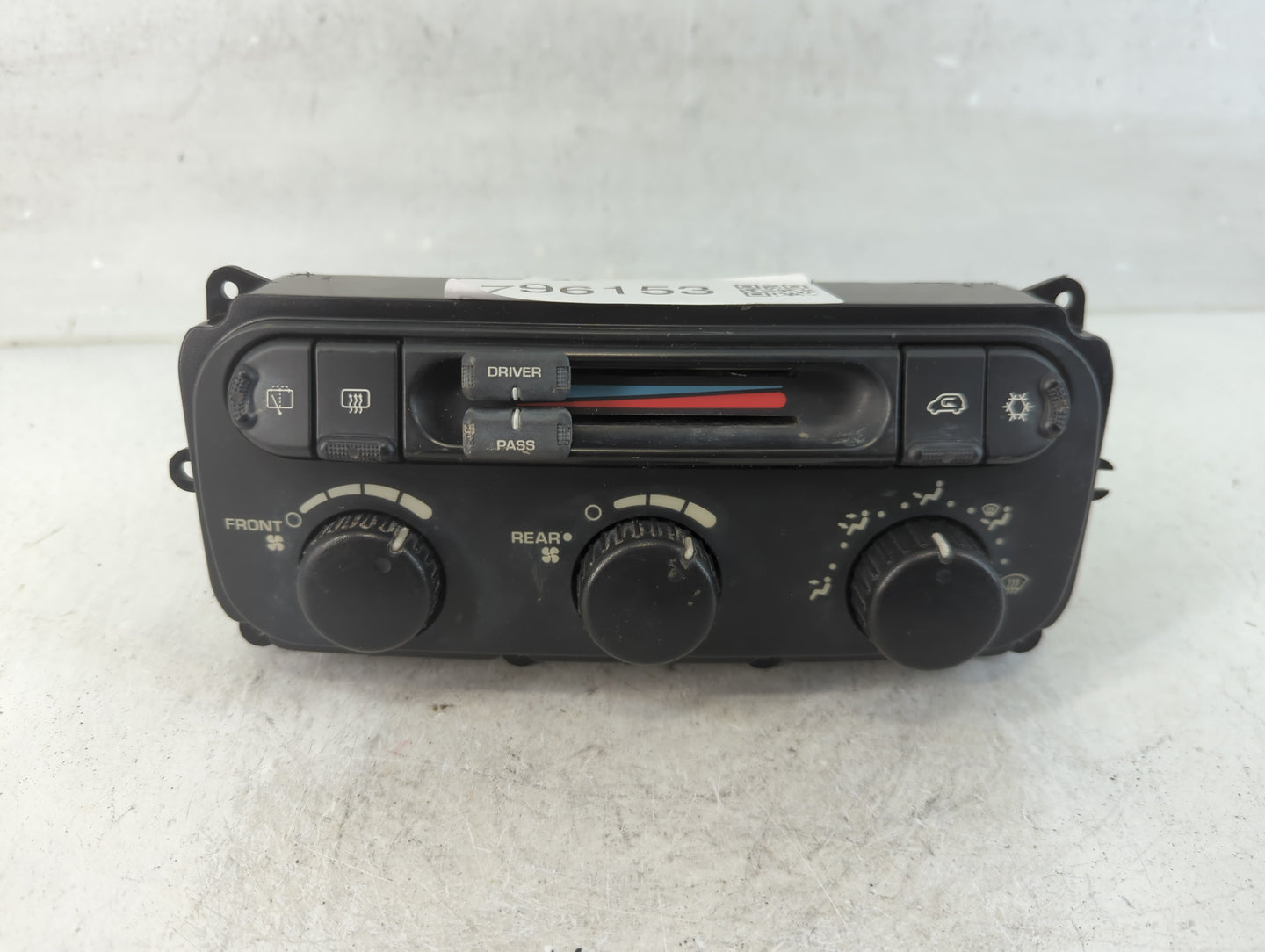 2007 Dodge Grand Caravan Climate Control Module Temperature AC/Heater Replacement P/N:05175359AC A Fits OEM Used Auto Parts 