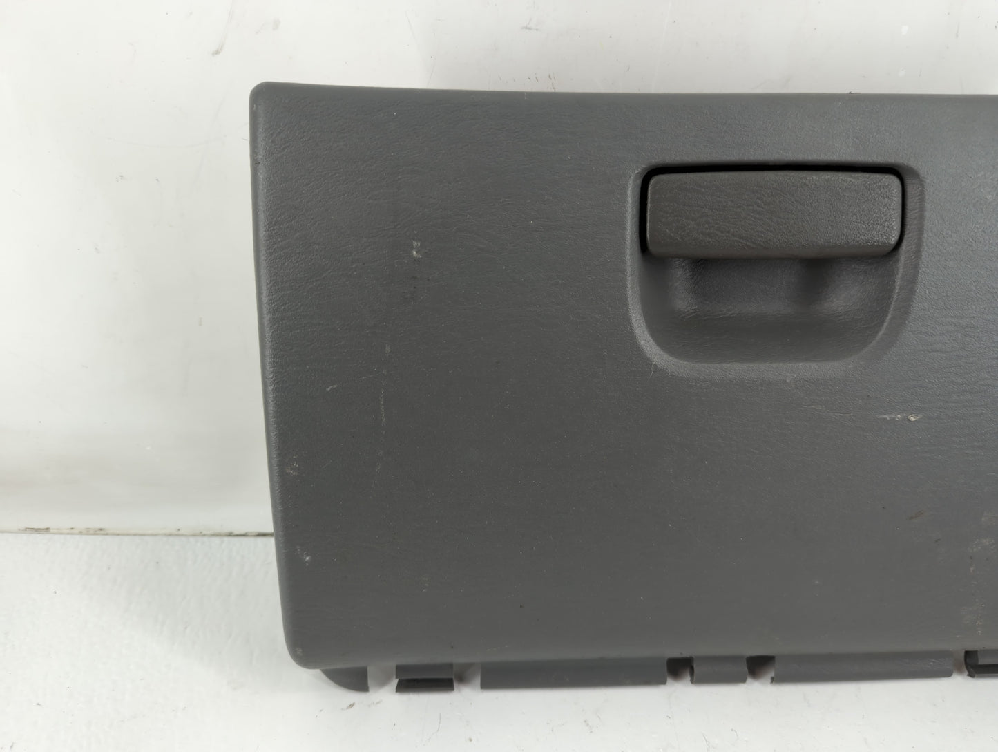 2007 Dodge Grand Caravan Passenger Glove Box Door Storage Compartment 956461 - Oemusedautoparts1.com