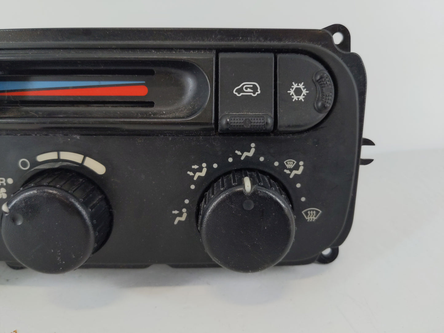 2007 Dodge Grand Caravan Climate Control Module Temperature AC/Heater Replacement P/N:05175359AC Fits Fits 2005 2006 OEM Use